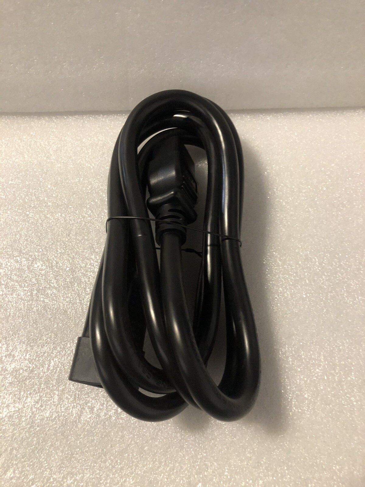 C19 To C20 6ft Power Cord IEC 60320  20A 250 V 12 AWG  CBL-0223L