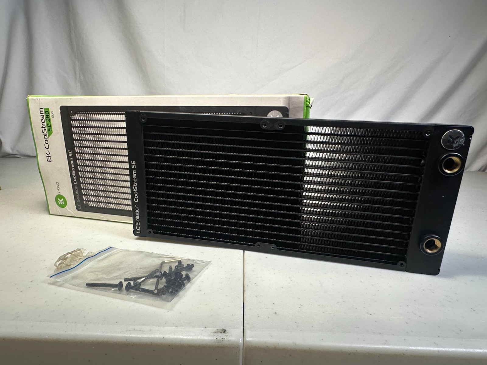 EKWB EK-CoolStream SE 280 Slim Dual Radiator 280mm Black