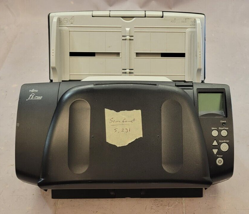 Fujitsu fi-7160 Scanner - SCAN COUNT: 5,231 - TESTED AND WORKING