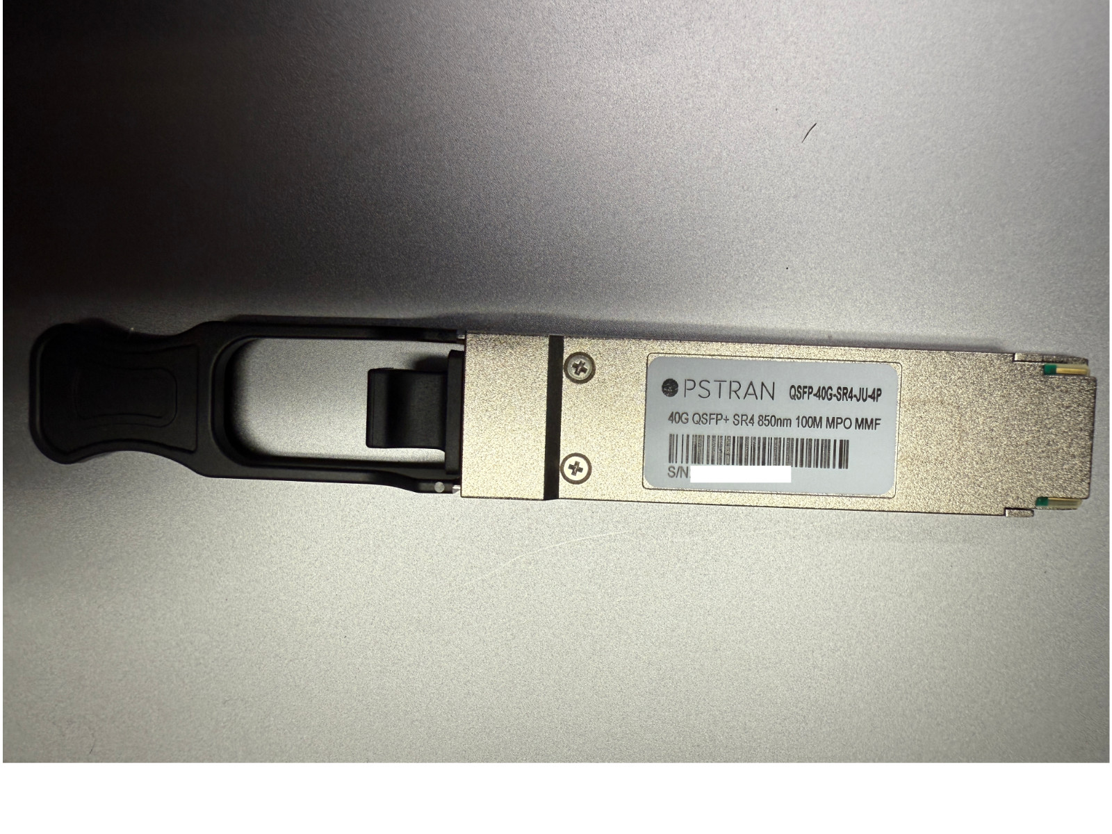 OPSTRAN 40GBASE-CSR4 QSFP+ Optical Transceiver Module