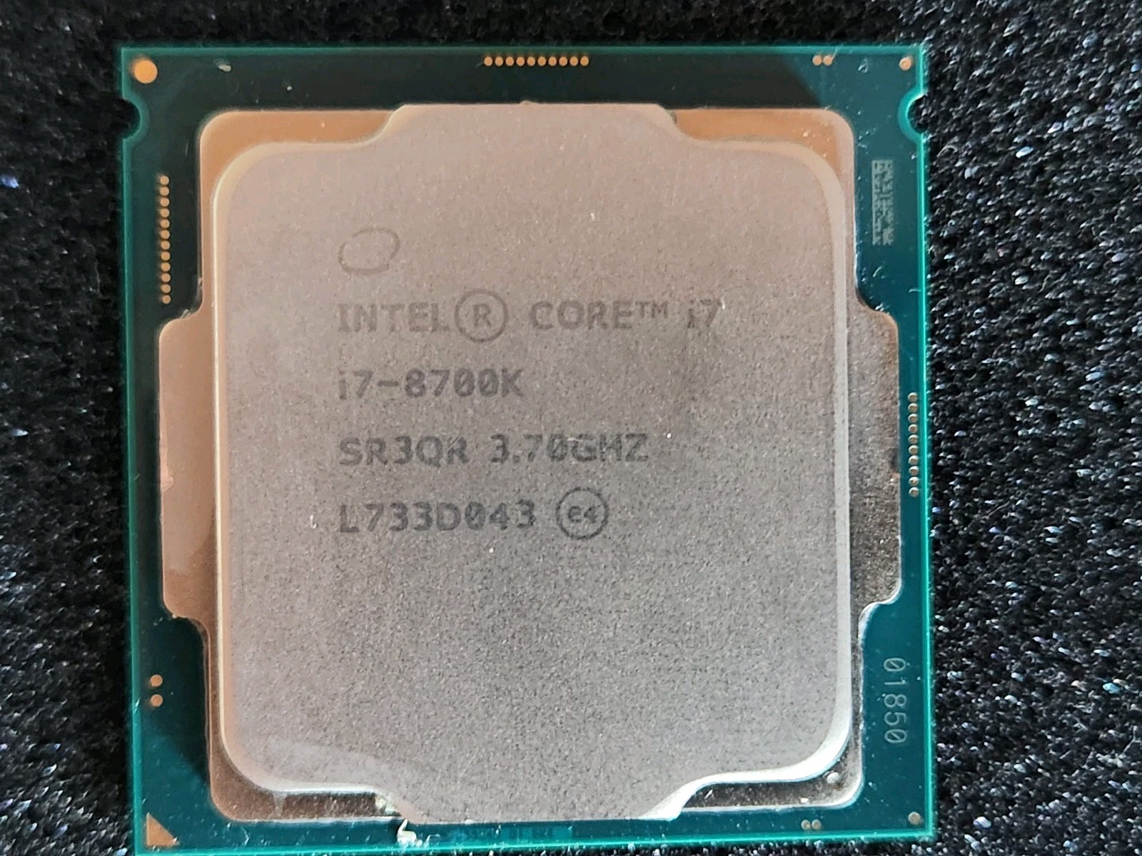 Intel Core i7-8700K 3.70GHz 6-Core LGA1151 CPU Processor SR30R