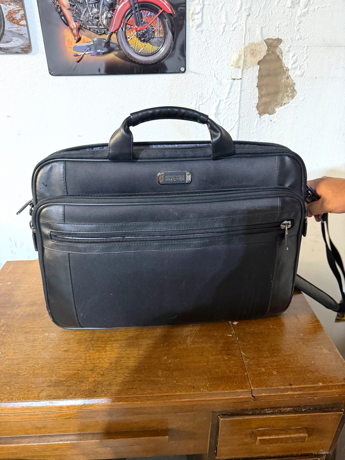 Kenneth Cole Reaction Leather Laptop Briefcase, Padded Shoulder Strap, Black