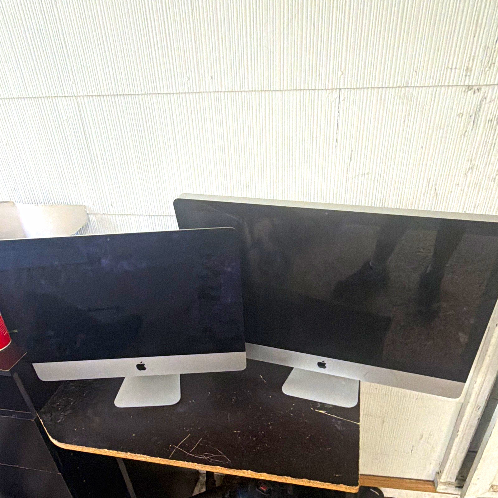 Lot of 2 Apple iMac Series iMac All-in-One Desktop Computers (Silver)