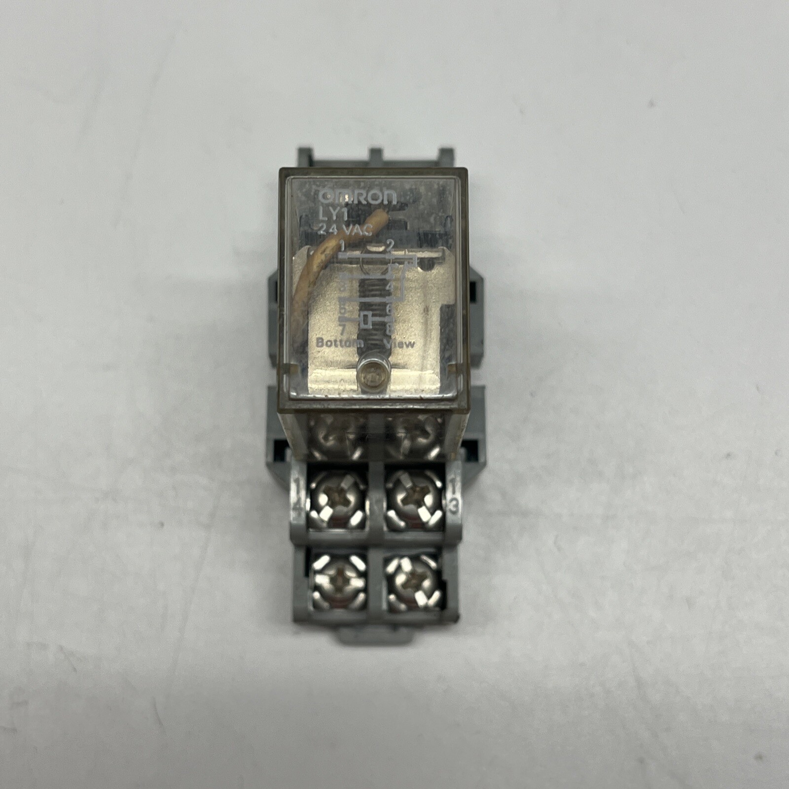 Omron LY1 IEC255 Relay With Base