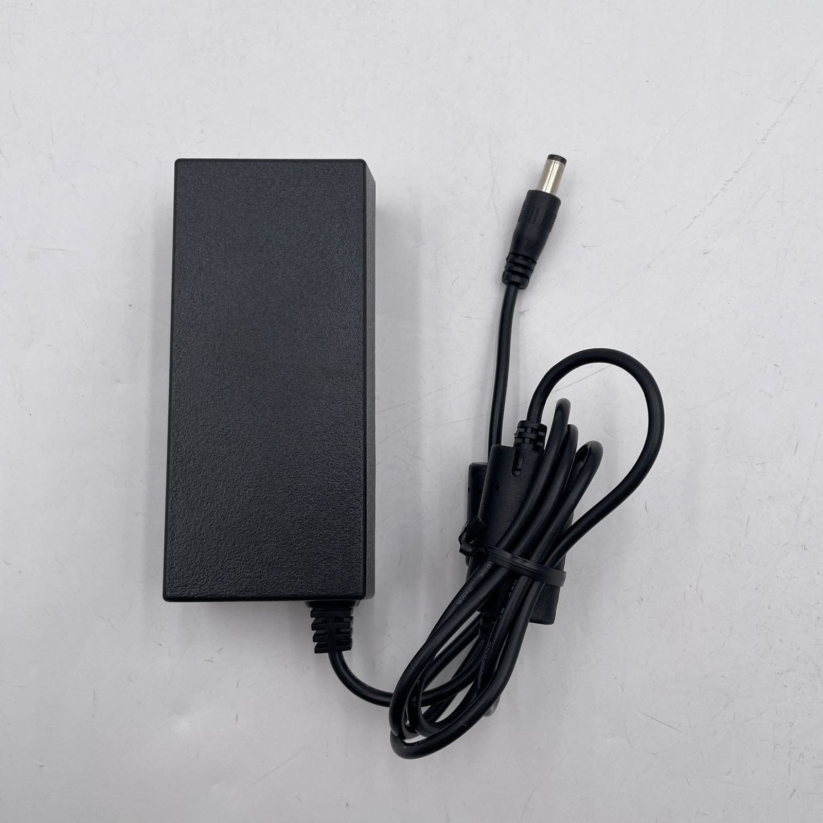 Genuine Philips AC Power Adapter ADPC1925EX 19V 1.31A 25W Black