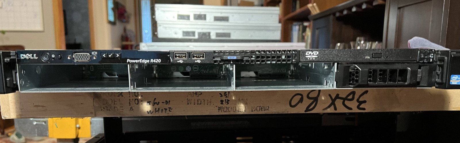 Dell PowerEdge R420 Rack Server Intel Xeon 1.90GHz Six-Core 8GB DDR3 RAM