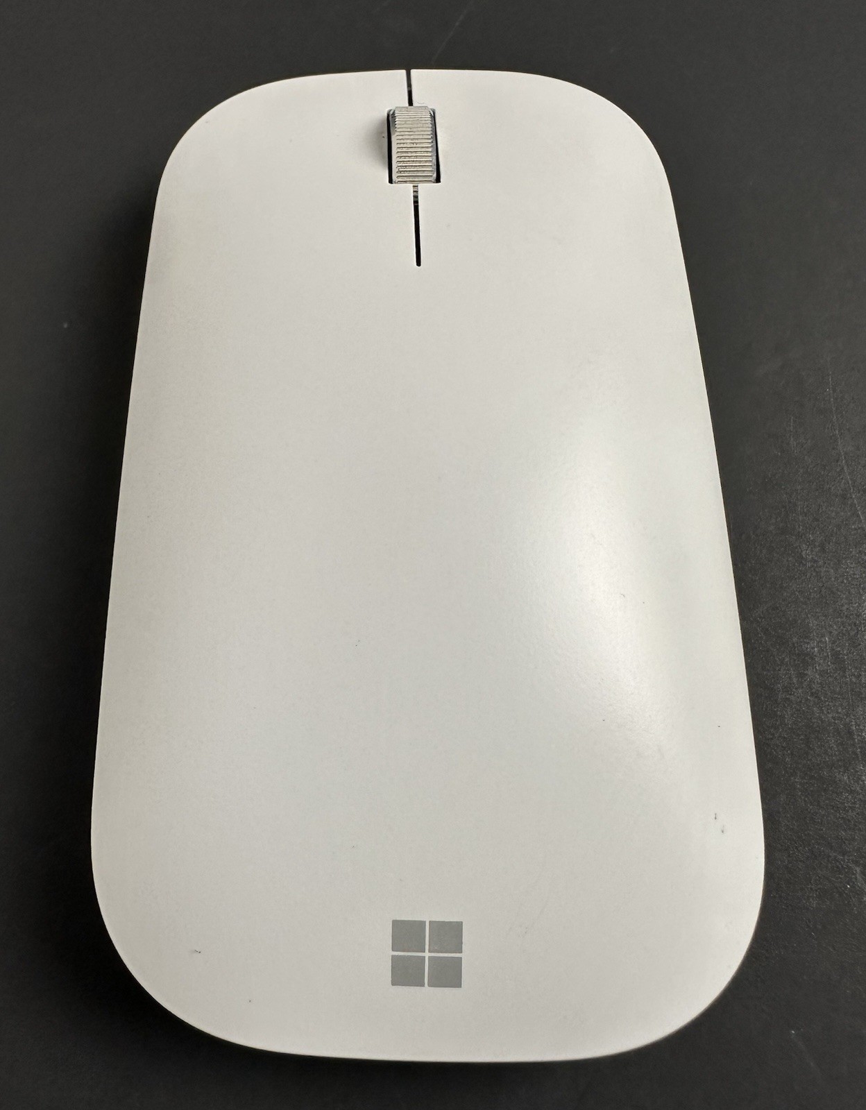 Microsoft Surface Modern Mobile Mouse ( 1679 ) Bluetooth Wireless (No Batteries)