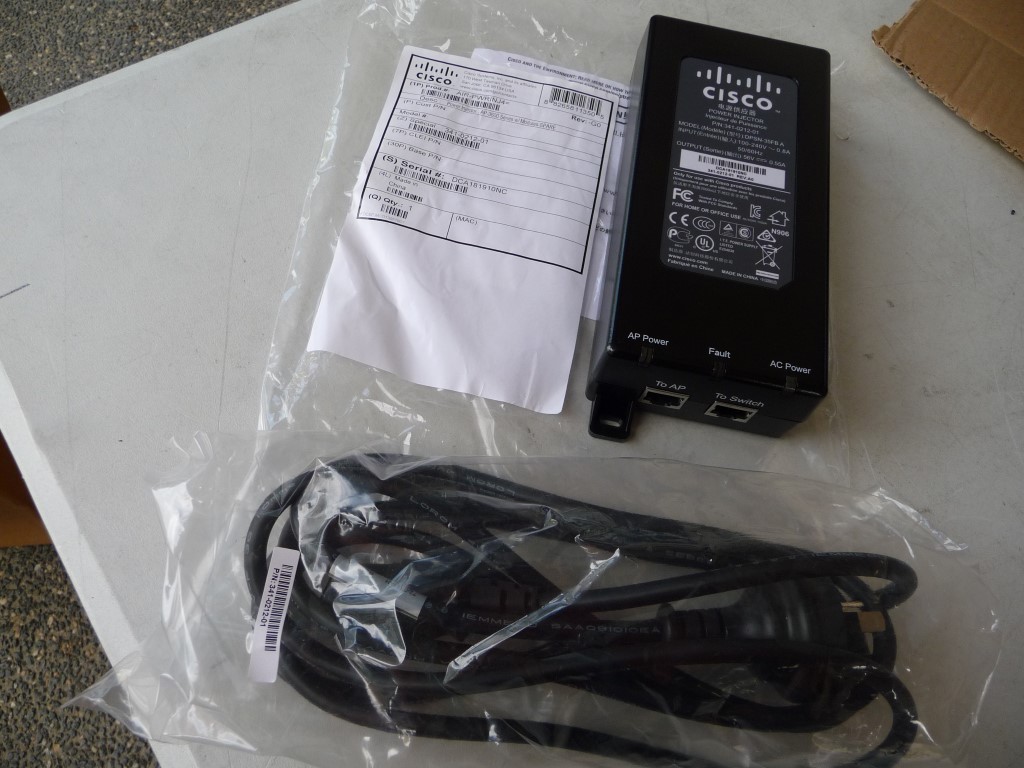 AU SELLER BRAND NEW Cisco Power Injector (PoE) AIR-PWRINJ4 w/ AUS Power Cable.