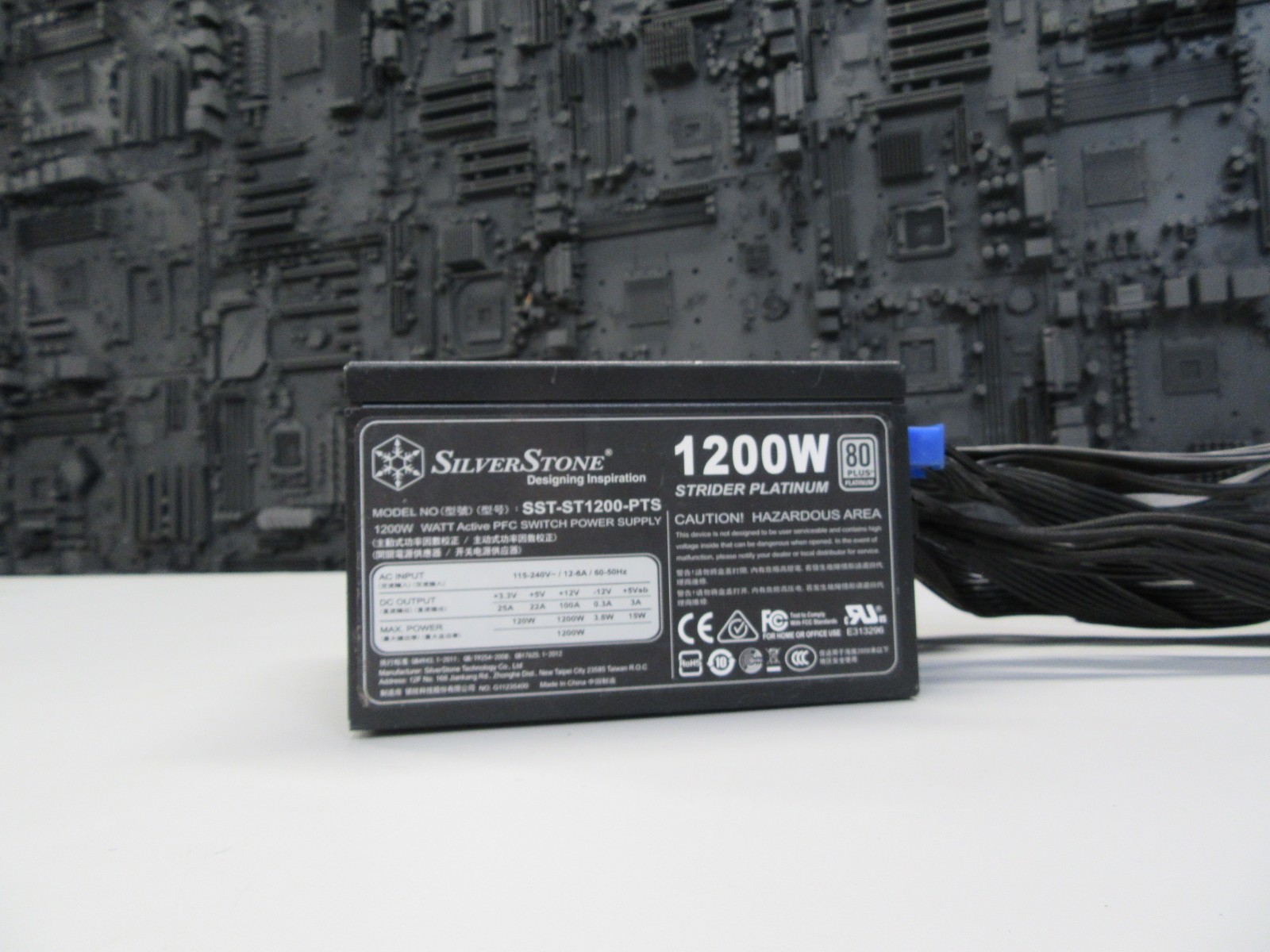 SilverStone Strider ST1200-PT 1200W 80+ Platinum Fully Modular ATX PSU Tested
