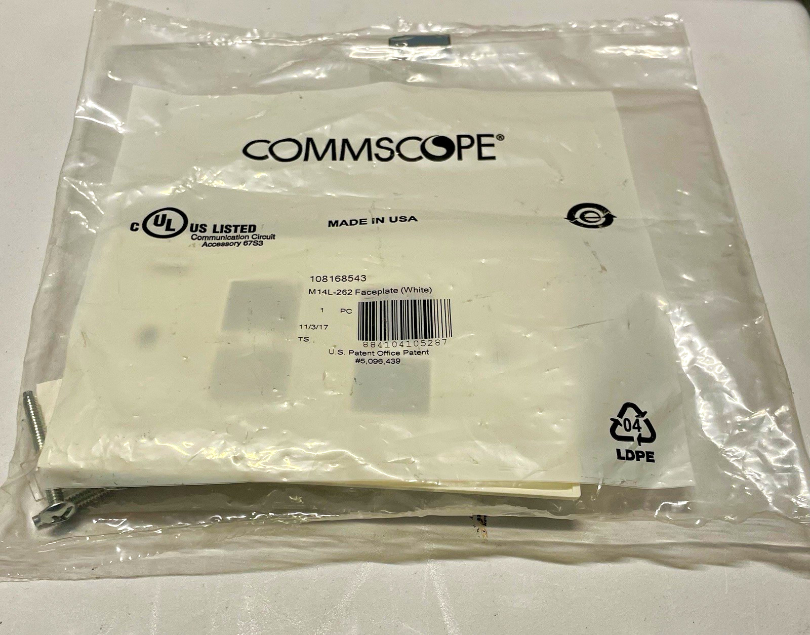 CommScope White 4Port Wall Plate Wall Mount M14L-262 MPN 108168543