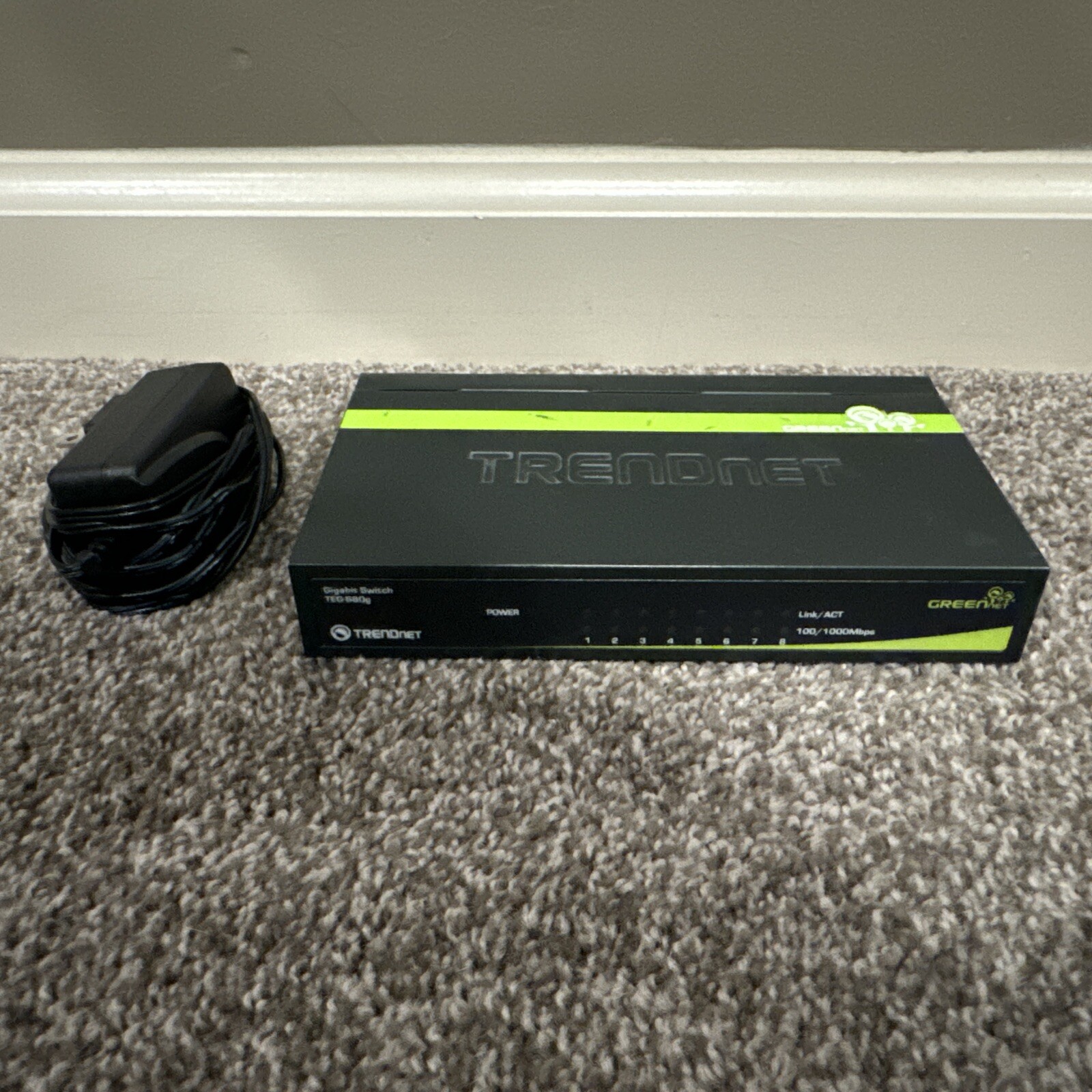 TRENDnet TEG (TEG-S80G) External Switch