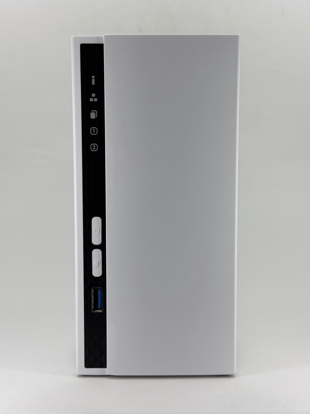 QNAP TS-233 2-Bay NAS Diskless - Preowned