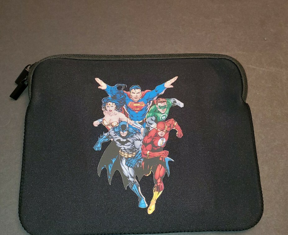 SuperMan Justice League Zippered Tablet Sleeve Neoprene 9" Black 