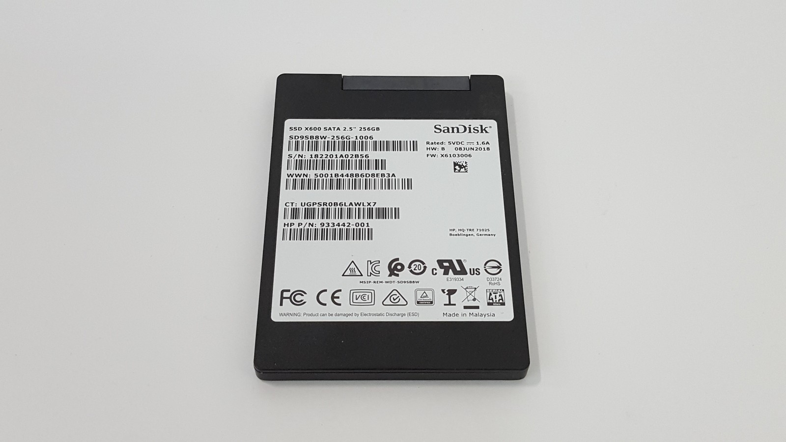 SanDisk X600 SD9SB8W-256G  256 GB SATA III 2.5" Solid State Drive