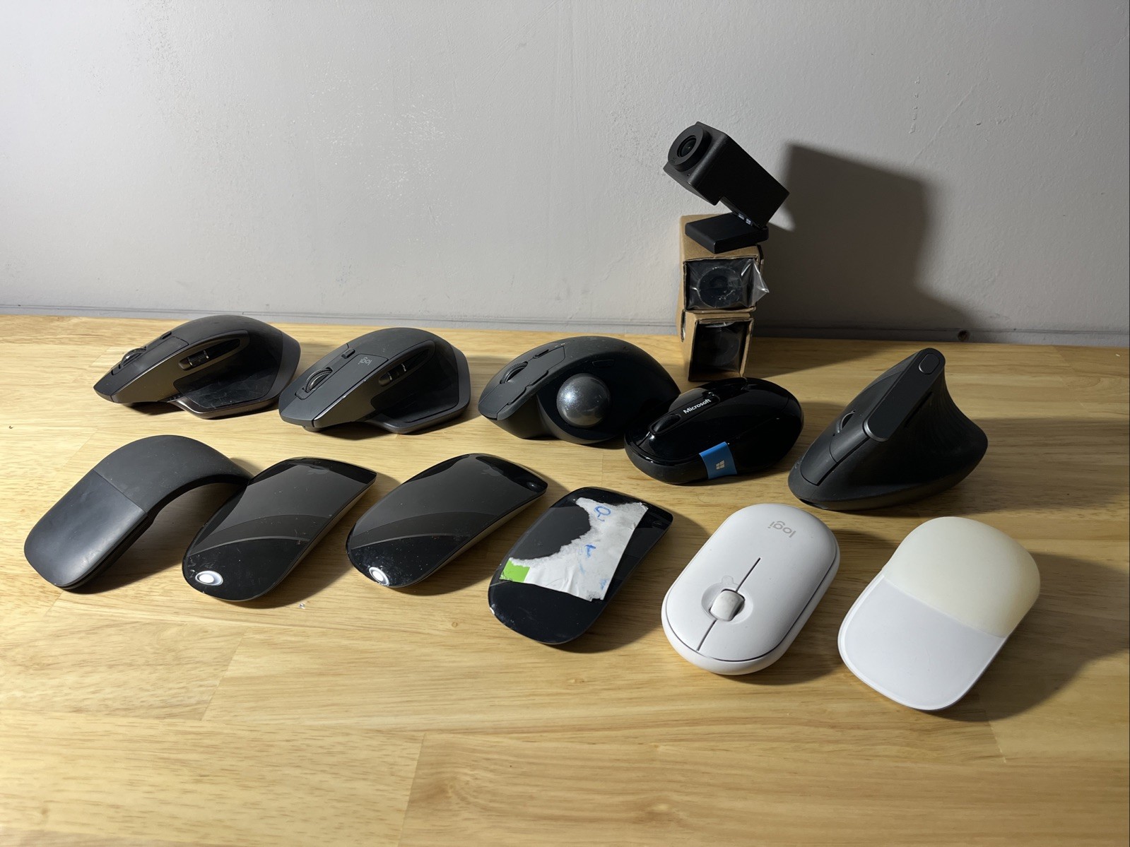 logitech Mx Master A1657 1534 1791 1818 Huddly Webcam Lot