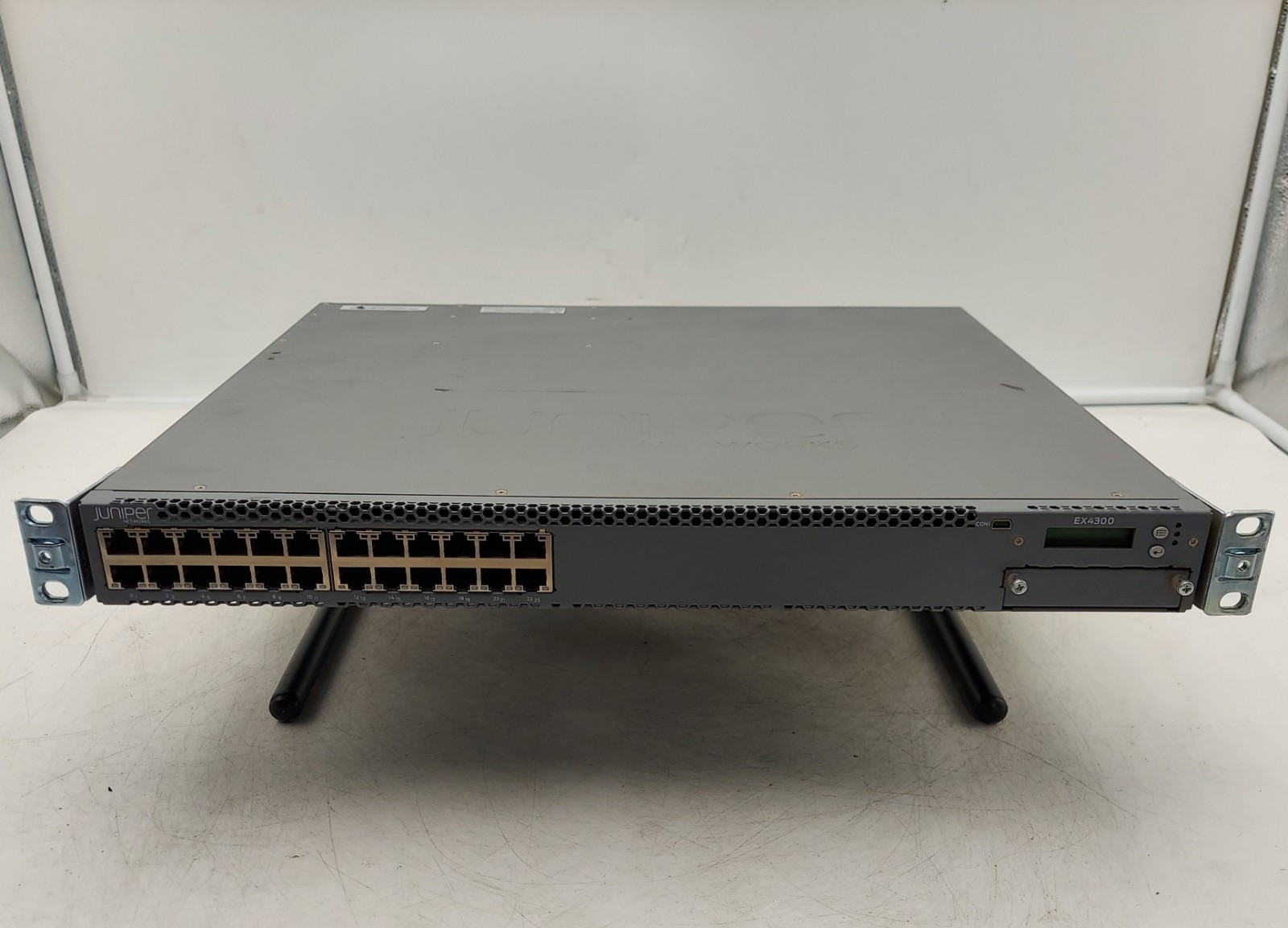 JUNIPER EX4300-24T Network Switch