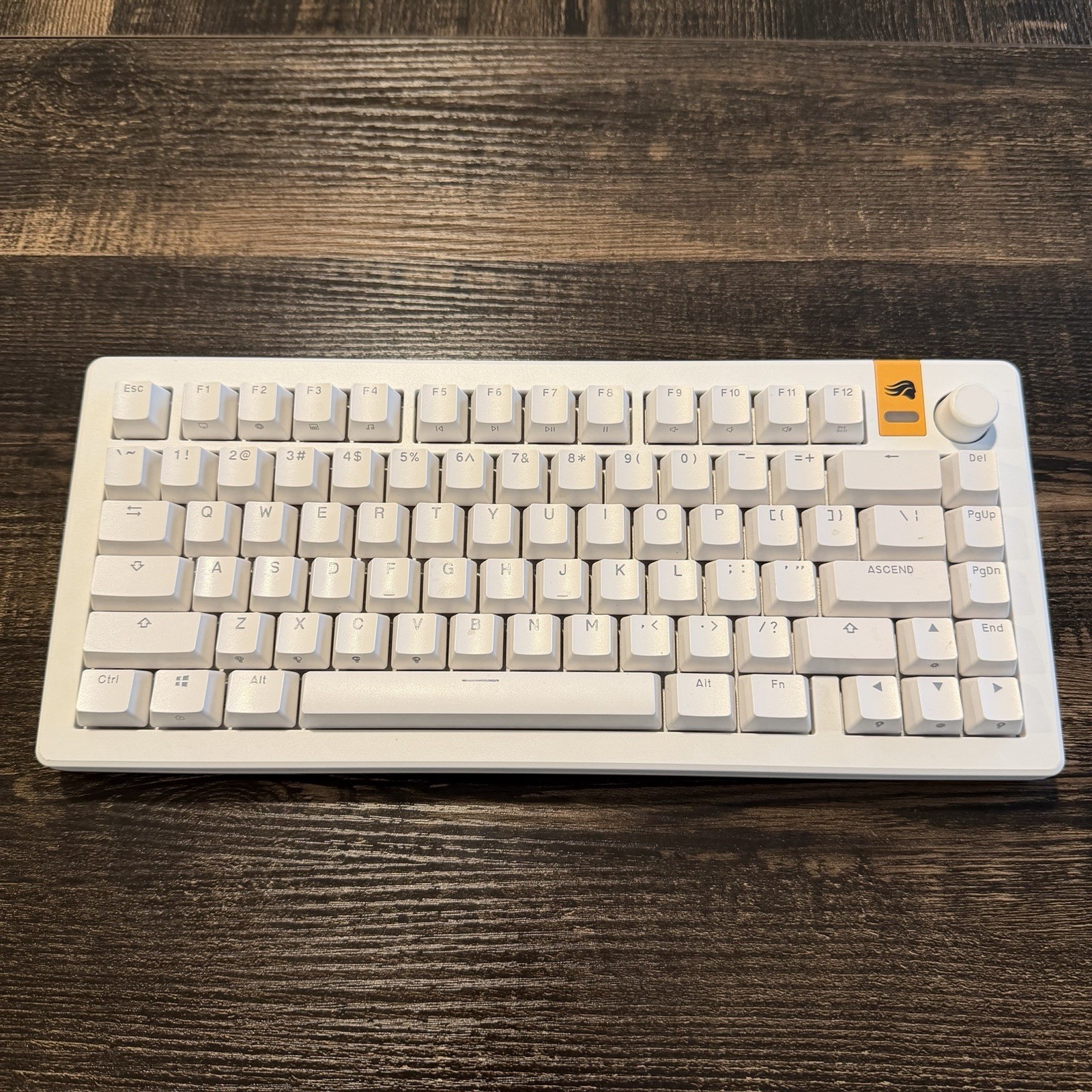 Glorious GMMK 3 75% Mechanical Gaming Keyboard, White