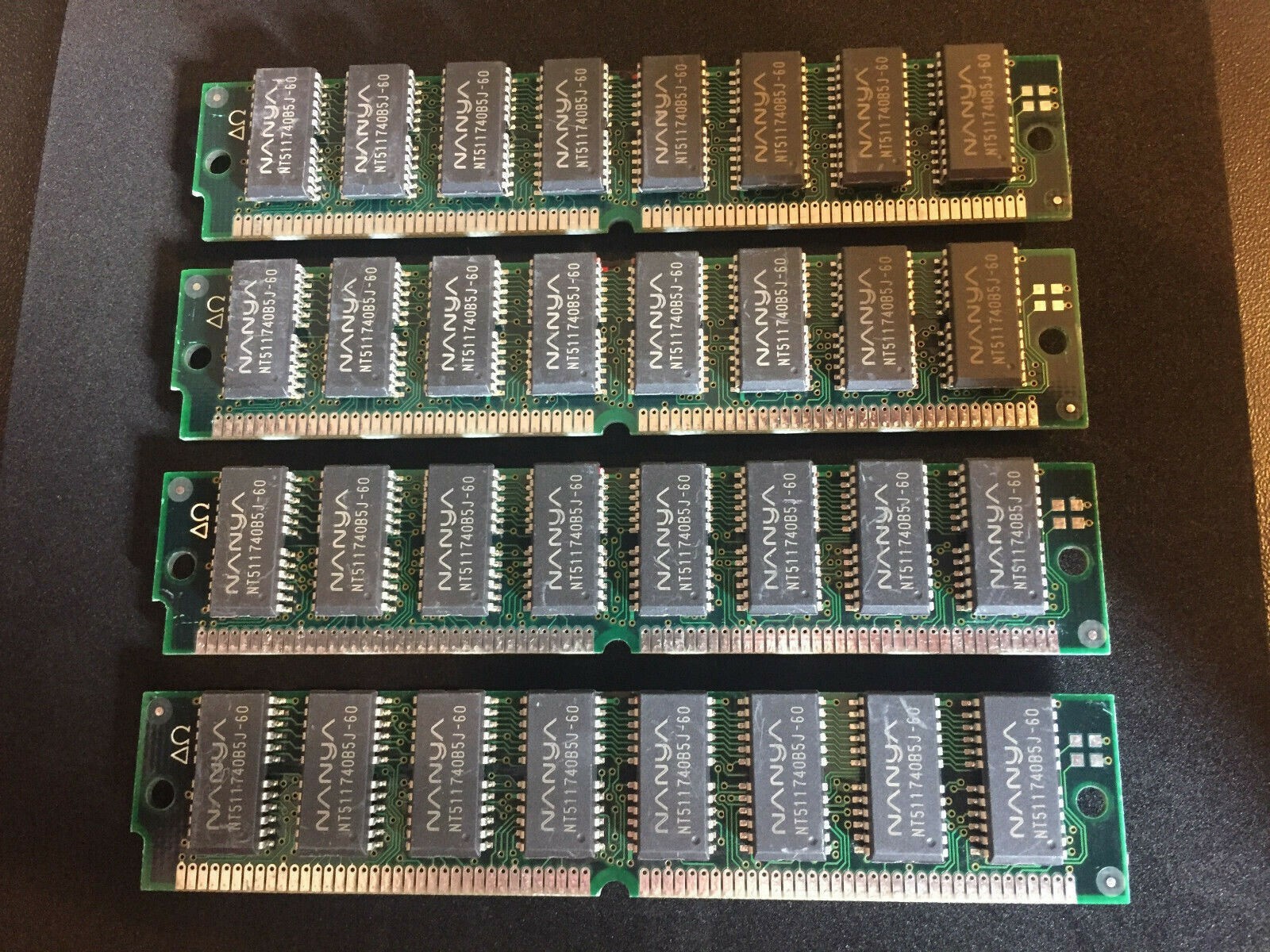 4x 32MB 8Mx32 72-pin 60ns EDO SIMM Non-Parity Memory 8x32 128MB RAM Mac PC UNIX