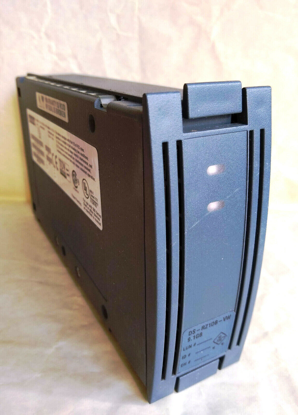 DEC Compaq DS-RZ1DB-VW 9.1 GB HDD Wide SCSI Alpha Server Internal Hard Drive