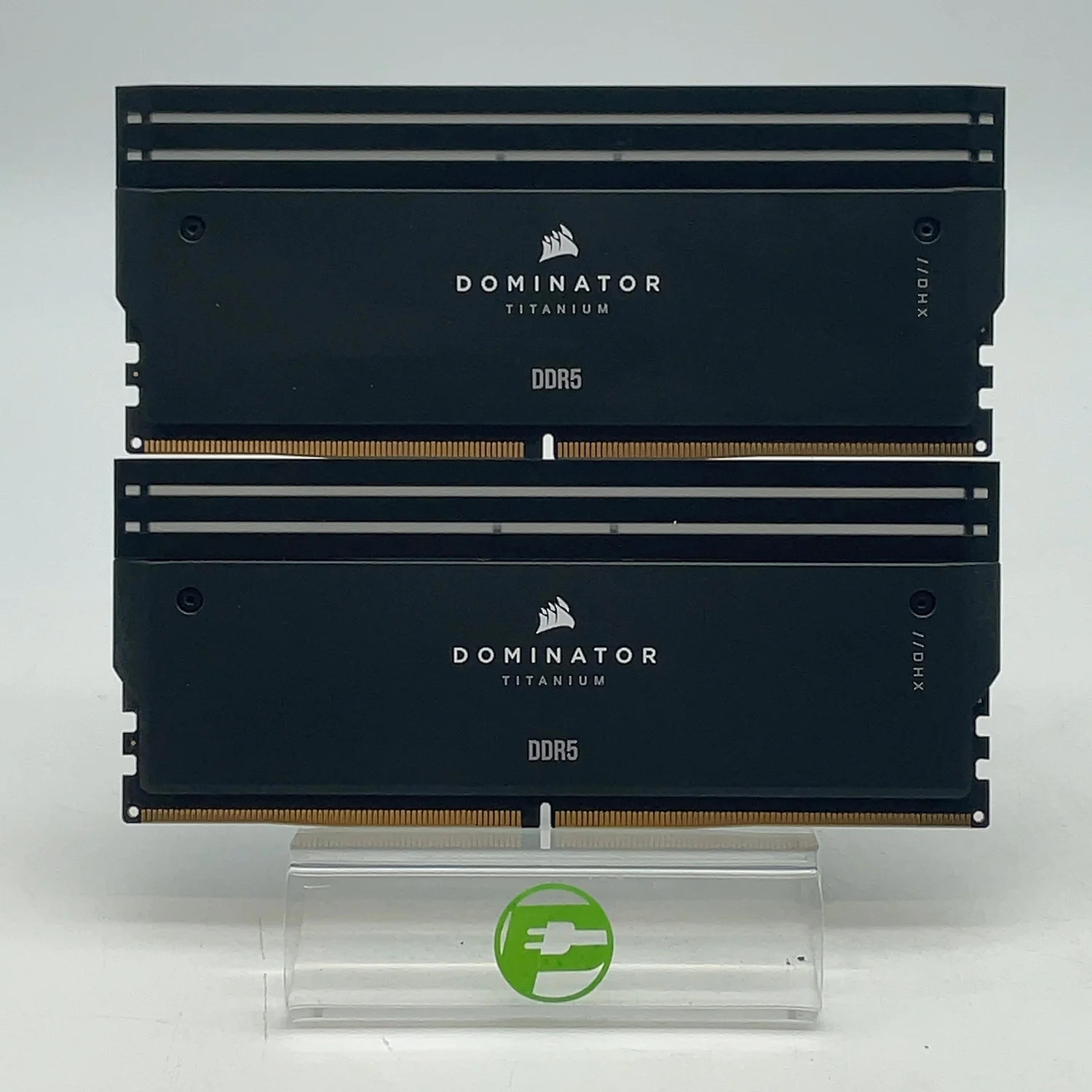 Corsair Dominator Titanium 32GB (2x16GB) RAM DDR5 6000MHz CMP32GX5M2B6000C30