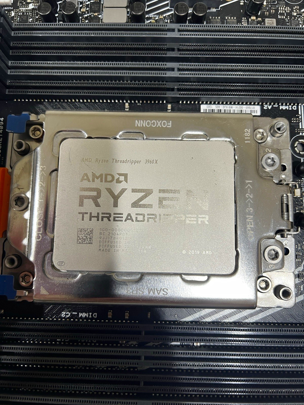ASUS Prime TRX40-Pro S ATX Motherboard + Ryzen Threadripper 24-Core 3.8GHz
