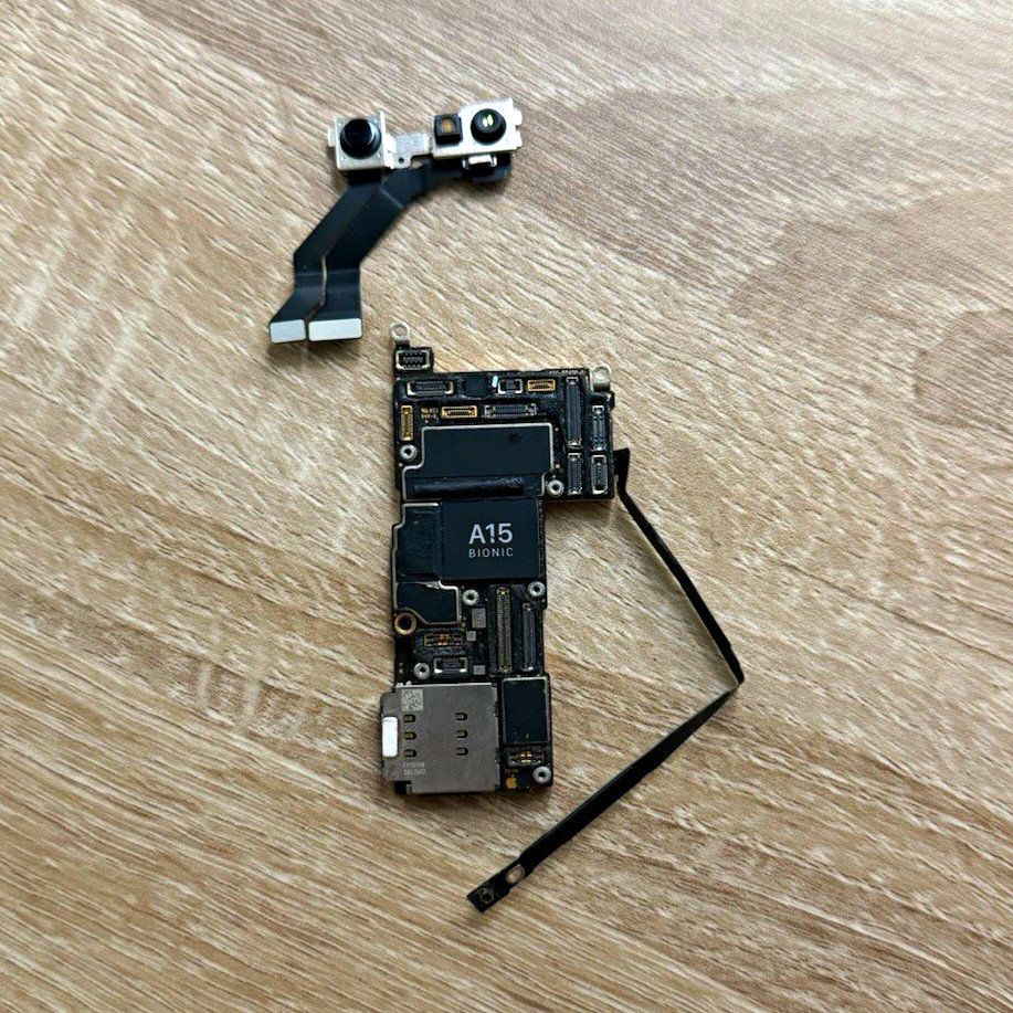 ⁠OEM Apple iPhone 13 Pro Max Motherboard Logic Board + Face ID Module AS IS 