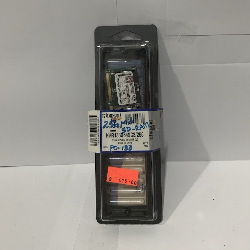 Kingston ValueRAM 256MB PC-133 SDRAM 168-Pin Low-Profile DIMM KVR133X64SC3/256