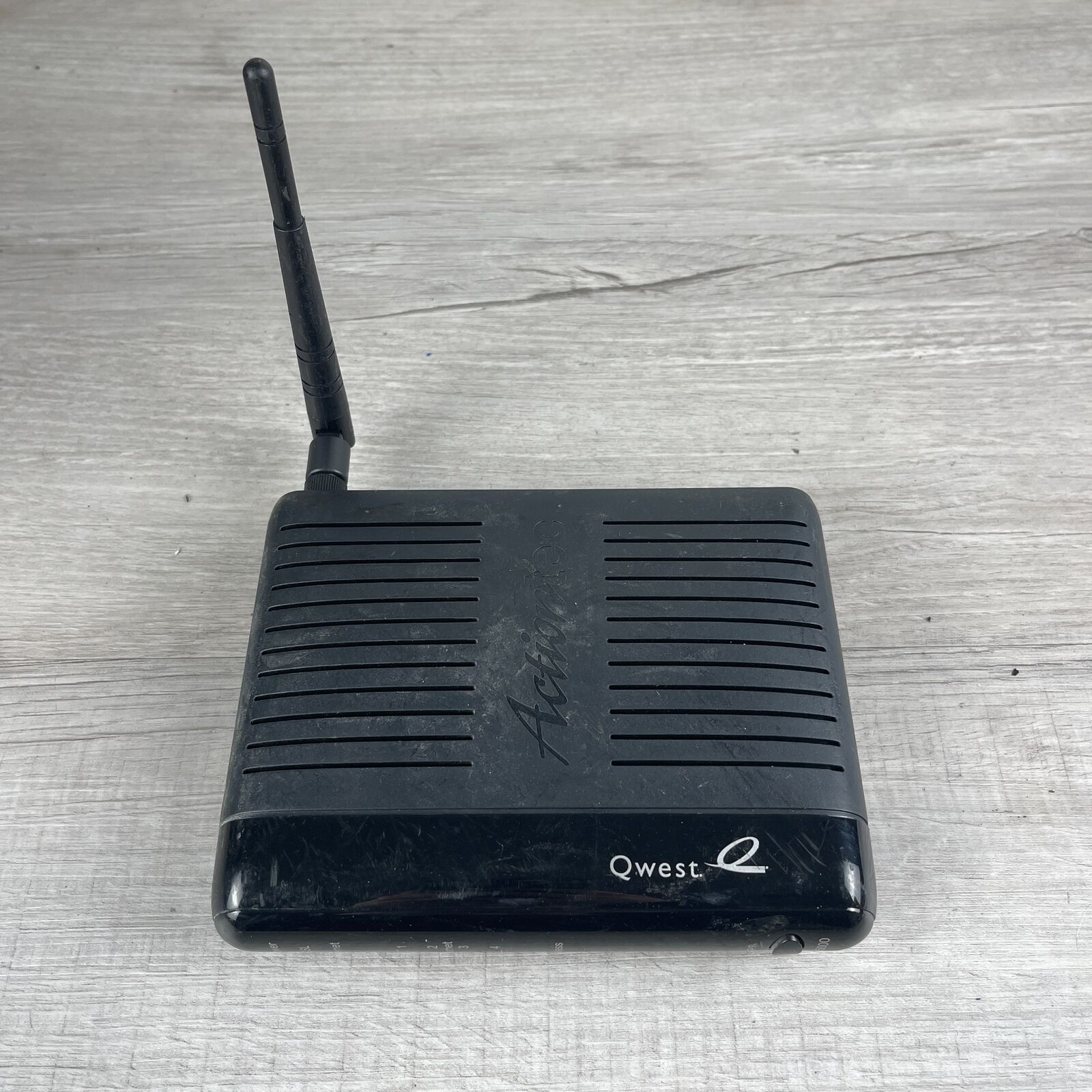 Actiontec PK5000 Black Wireless 4-LAN Ports Built In Antena DSL Modem Router