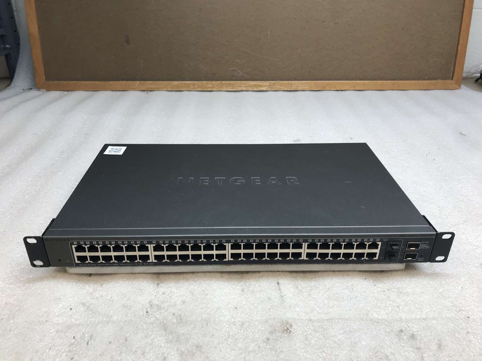 Netgear ProSafe GS748T 48-Port GbE & 4-Port SFP Network Switch
