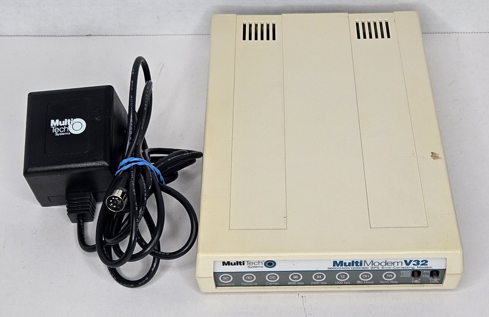 Multi Tech Systems Multimodem MT932EAB UNTESTED Powers On 
