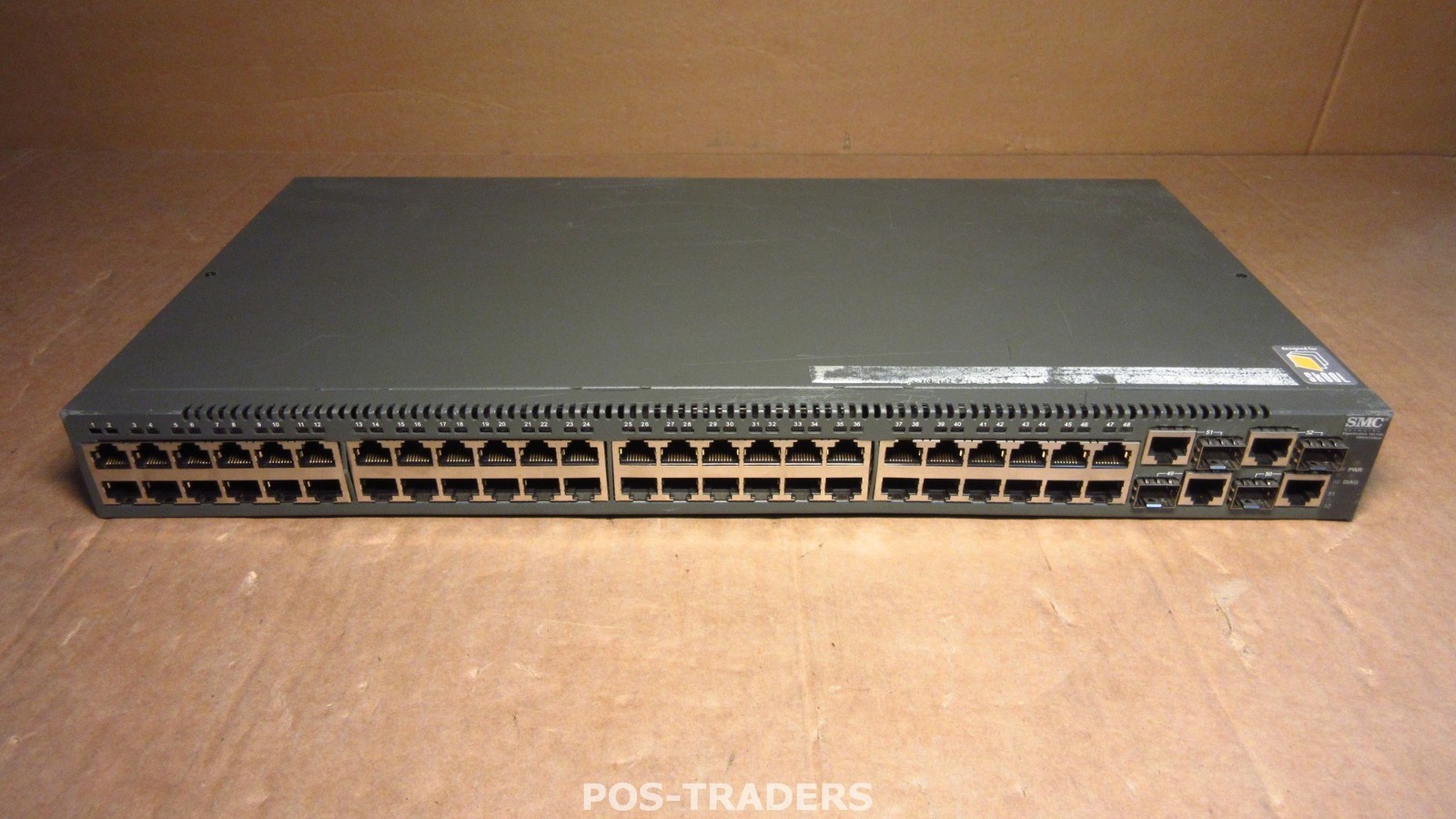 SMC Networks TigerSwitch SMC6152L2 10/100 48 Port Managed Switch EXCL RACKMOUNTS