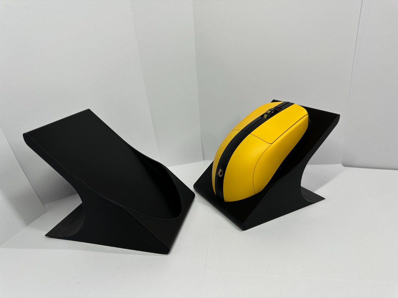 3D printed Small/Large Mouse stand Compatible w/most mice Logitech Glorious MORE