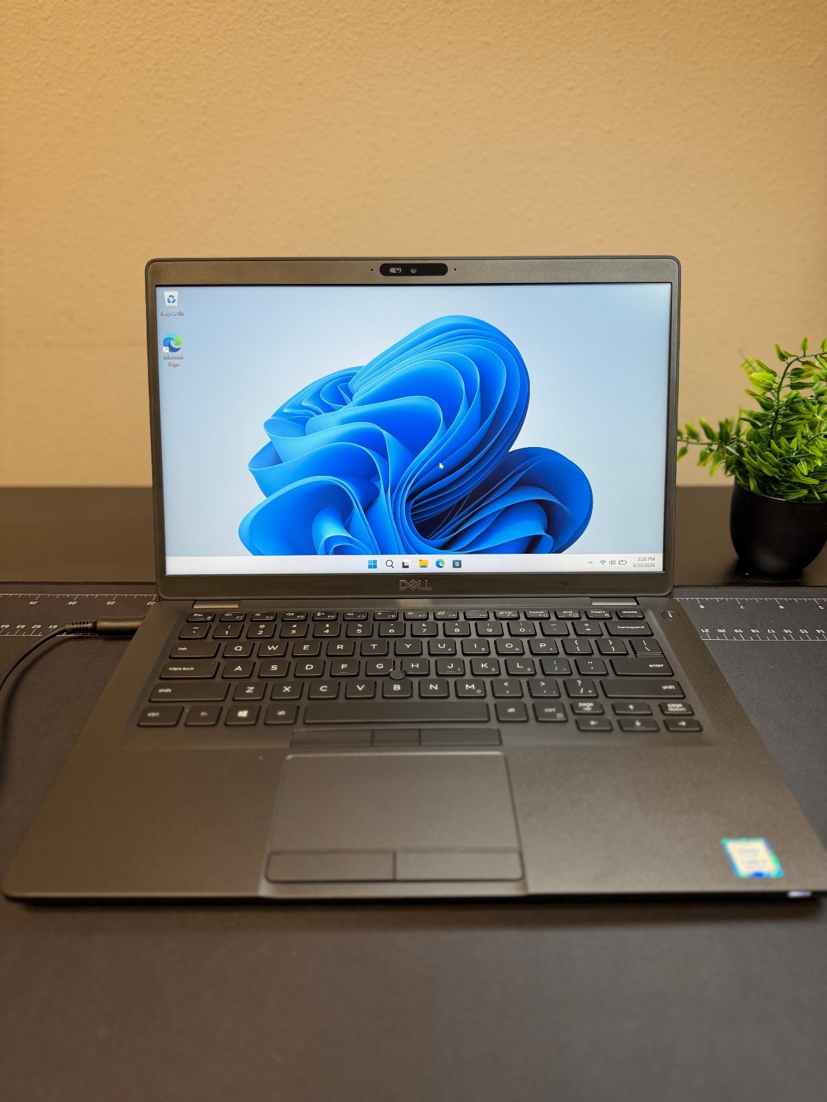 Dell Latitude 5400 I5-8265U 1.6GHz 16GB 256GB SSD W11P - Excellent Battery