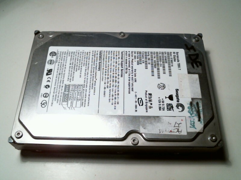 IDE Hard Disk Drive Seagate Barracuda ST380011A 9W2003-314 100275523 D5C-02 