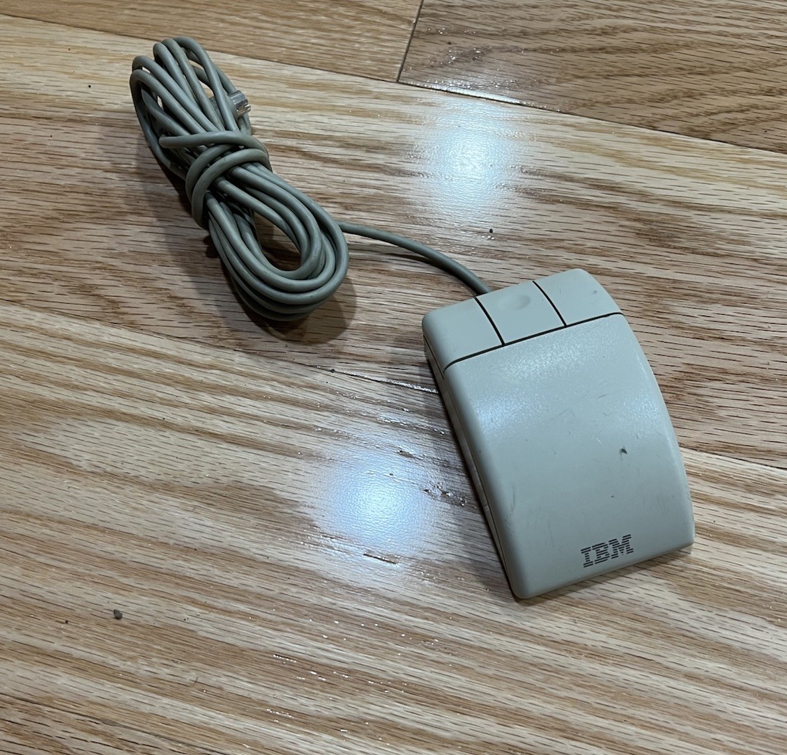 Vintage IBM M-SB9 6MD PS/2 Ball Mouse - 3 Button - Classic Beige - Untested 3192
