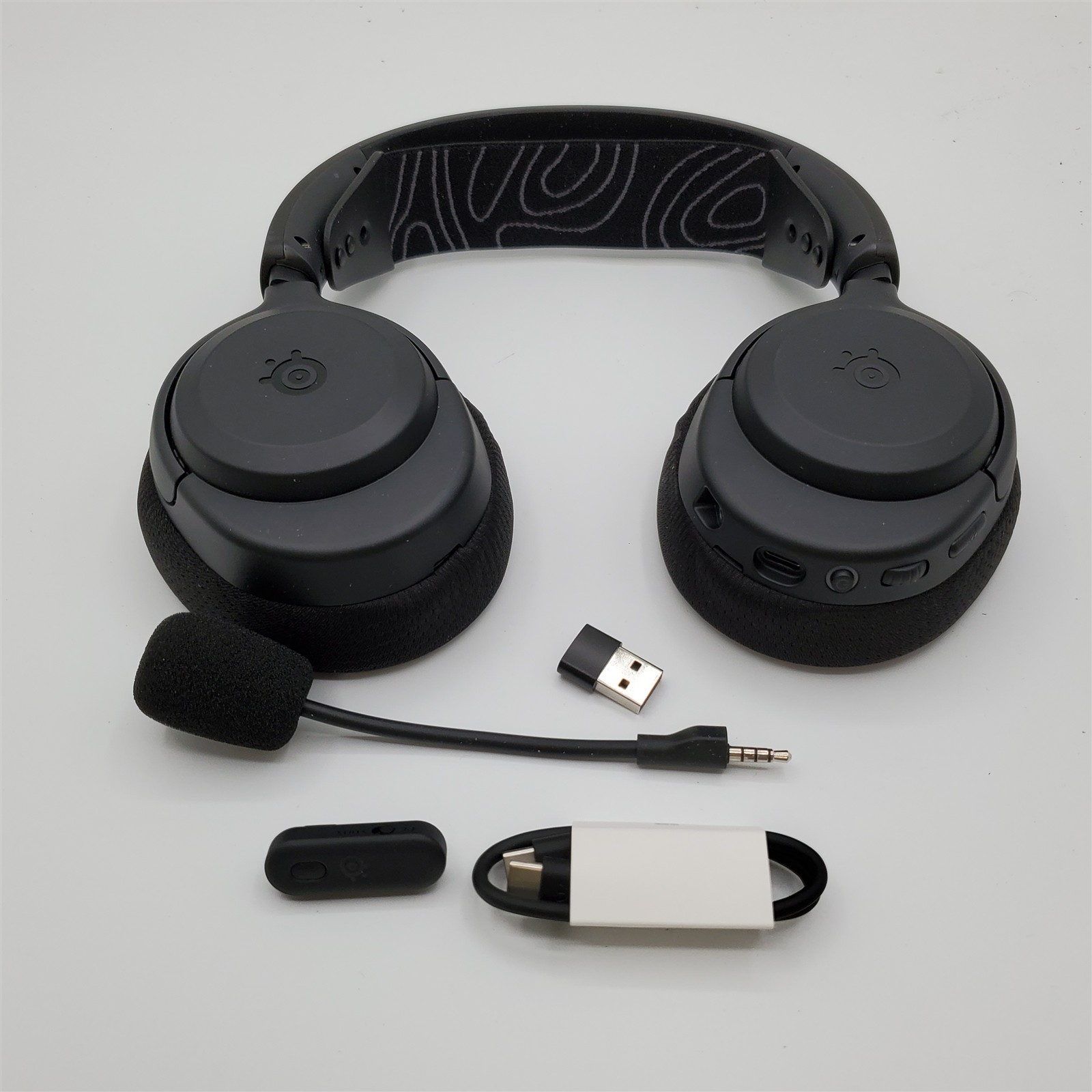 SteelSeries Arctis Nova 3X Wireless Multi-Platform Gaming Headset, Black [61689]