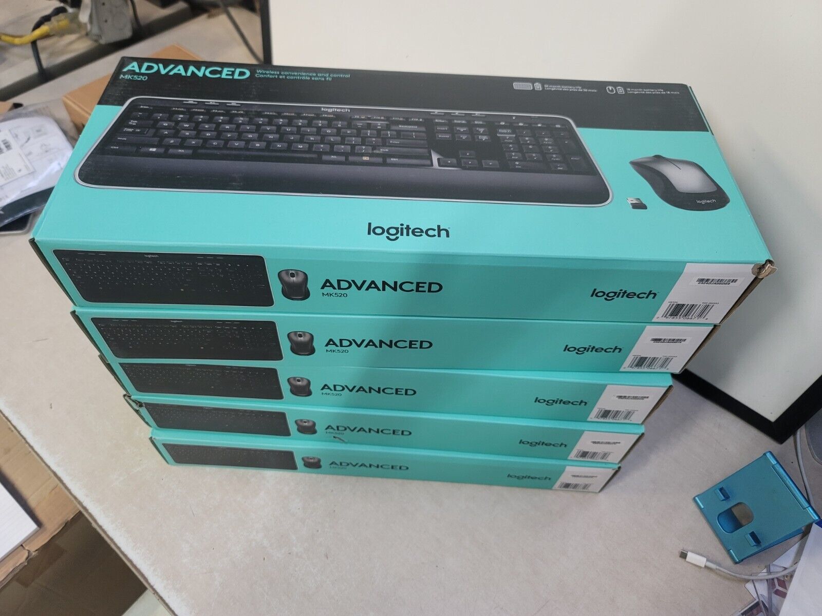 LOT OF 5 FACOTRY SEALED Logitech MK520 Advanced Wireless Keyboard & Mouse Combo