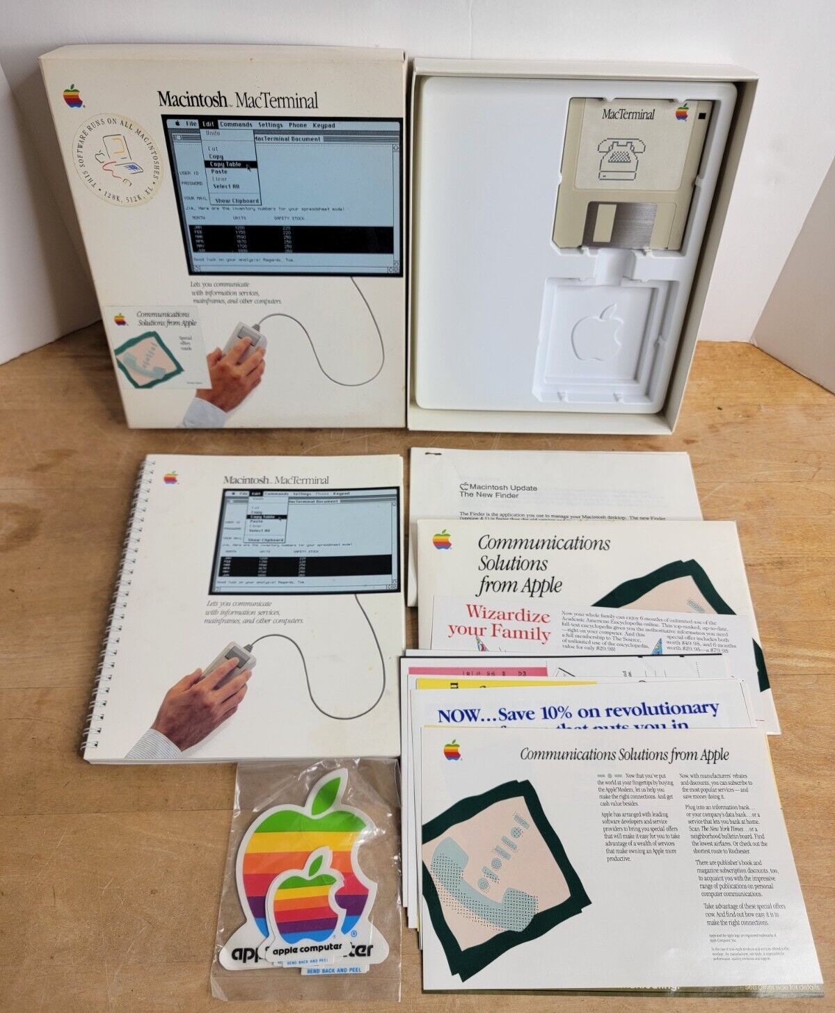 VTG Apple MacTerminal V. 1.0 690-5017-A Apple Macintosh, 1984 in box w/manuals
