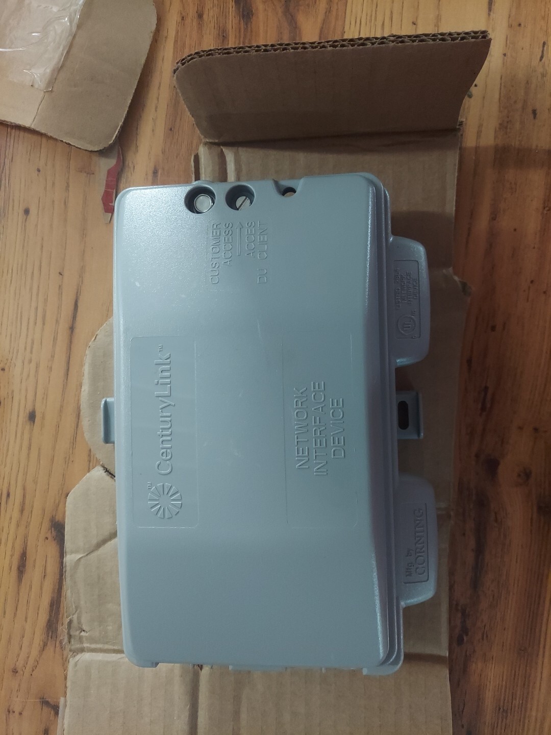 Outside Enclosed Box - CORNING OPTICAL HOUSING 3 LN W/1 LN LOADED ULM VIDEO DSL 