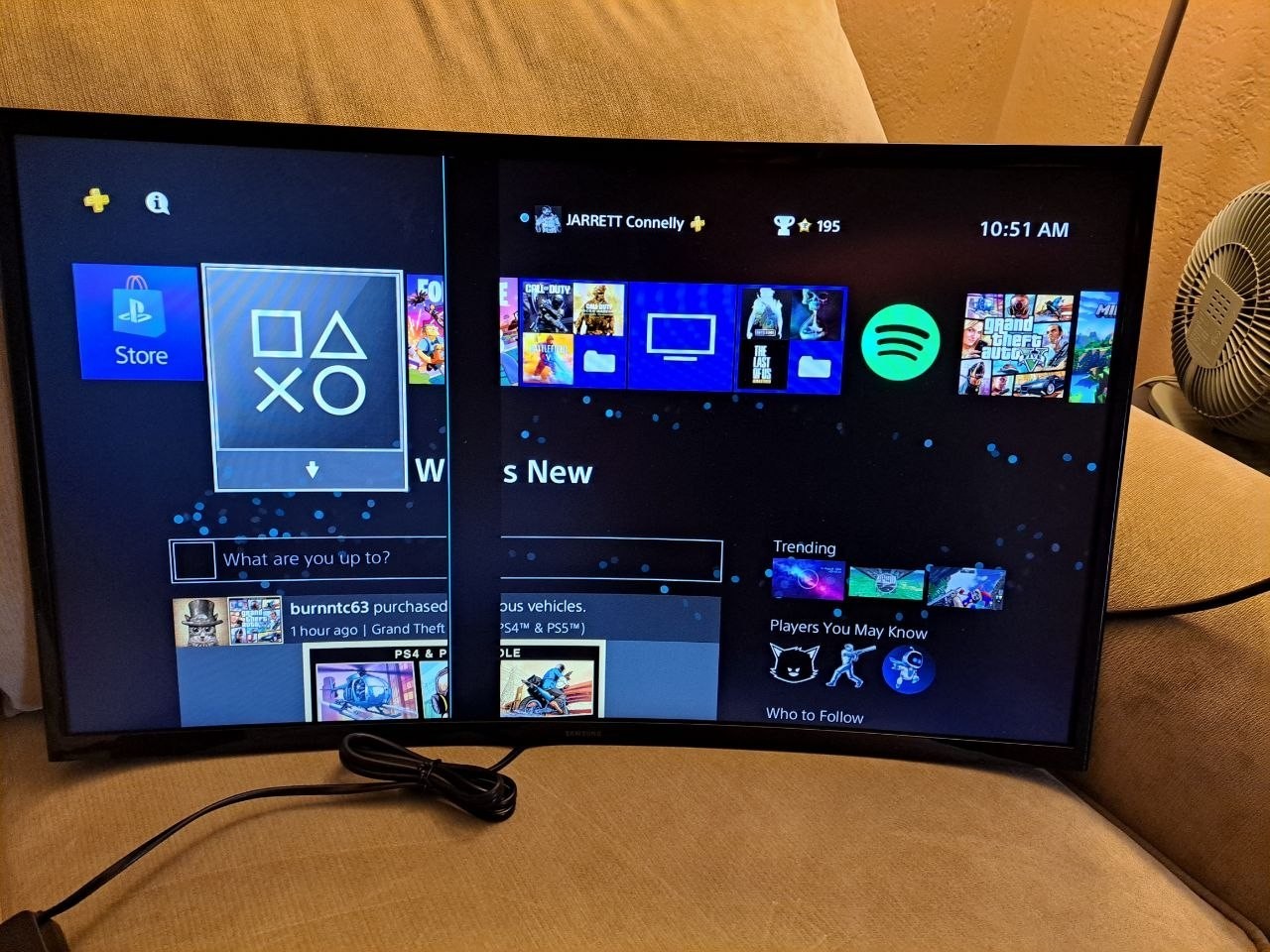 Samsung Essential S3 27" S27D366GAN Curved FHD 100Hz Monitor AS-IS Black Line