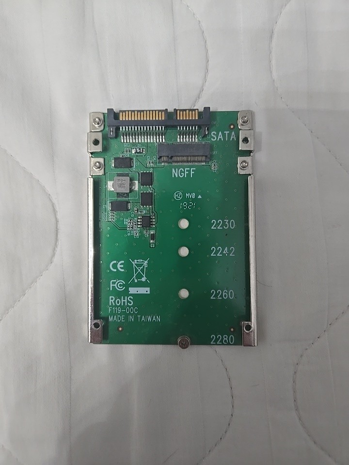 STARTECH - M.2 NGFF SSD to 2.5" SATA SSD Adaptor