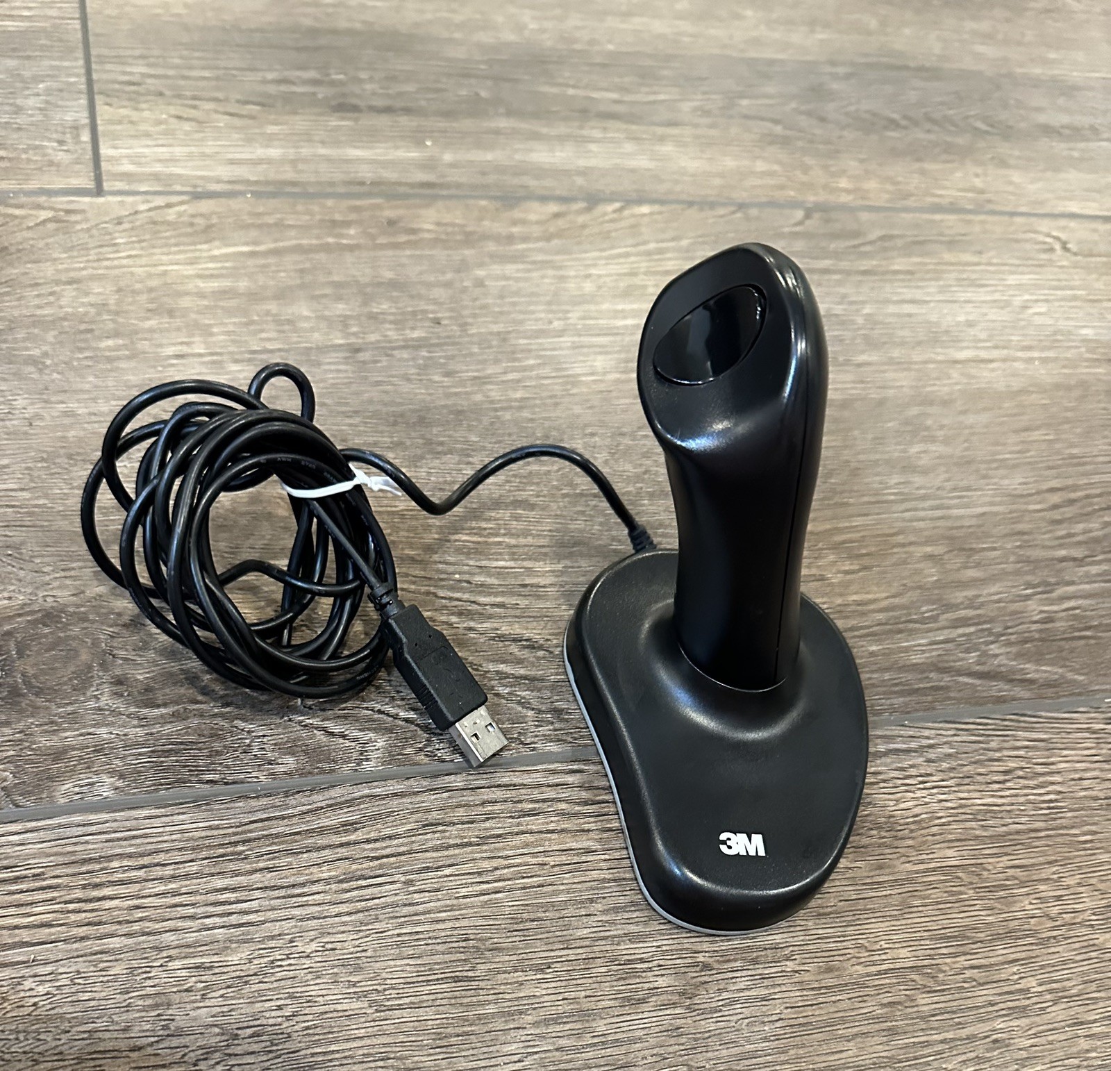 3M EM500GPS Ergonomic Optical Mouse USB Wired Vertical Grip Black, Excellent