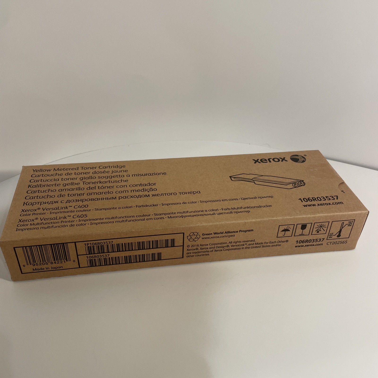 New Genuine Xerox 106R02746 Yellow Toner Cartridge
