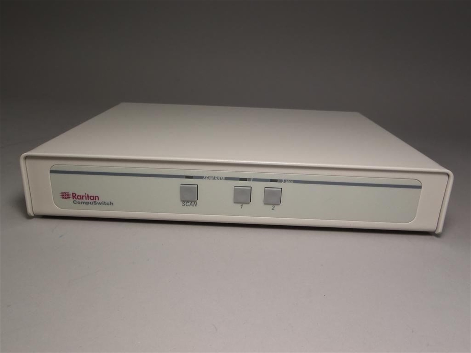 Raritan 2 Port CompuSwitch CS2 2T-RSCS2-AA -New Old Stock