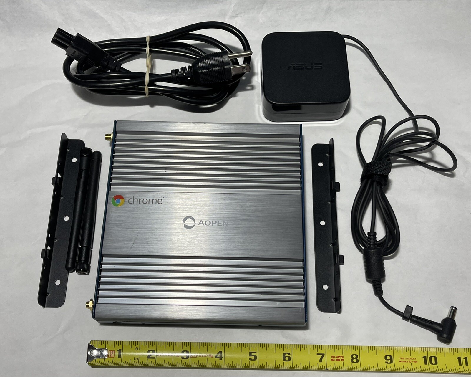 AOpen 91.DED00.GA10 Digital Engine DE3255 Chrome Box
