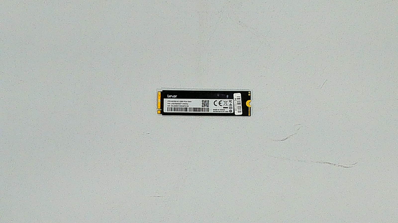 SSD, 2 TB, M.2, 22mm wide, 80mm long, PCIe Interface SSD2TBM2PCIE2280