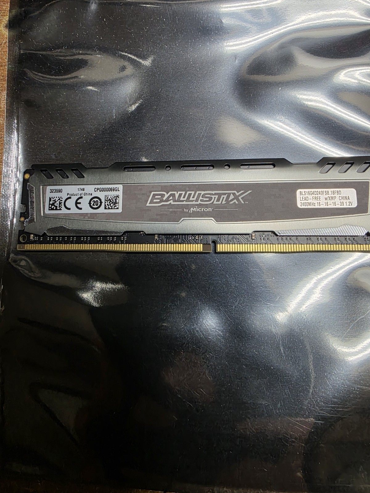Crucial Ballistix Sport 16GB (1x16GB) RAM DDR4 2400MHz BLS16G4D240FSB.16FBD