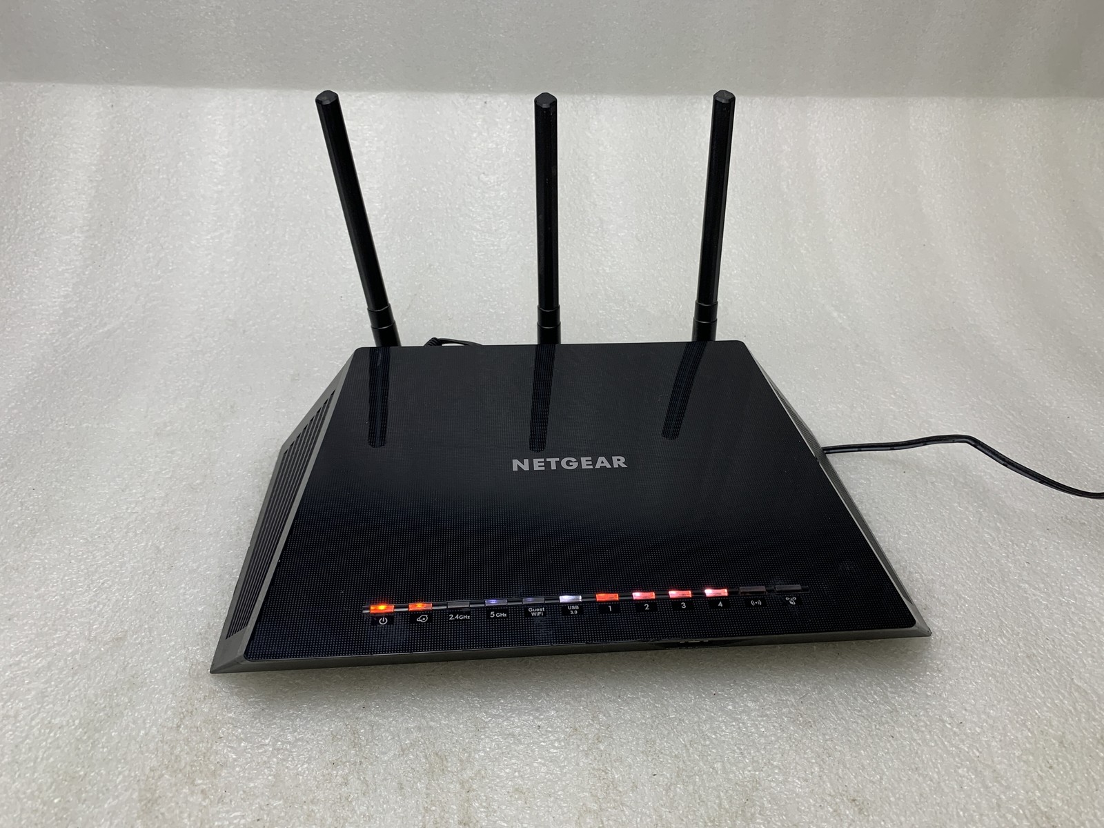 NETGEAR Nighthawk R7000v3 Smart Wi-Fi Router (AC1900 dual-band Wi-Fi router)