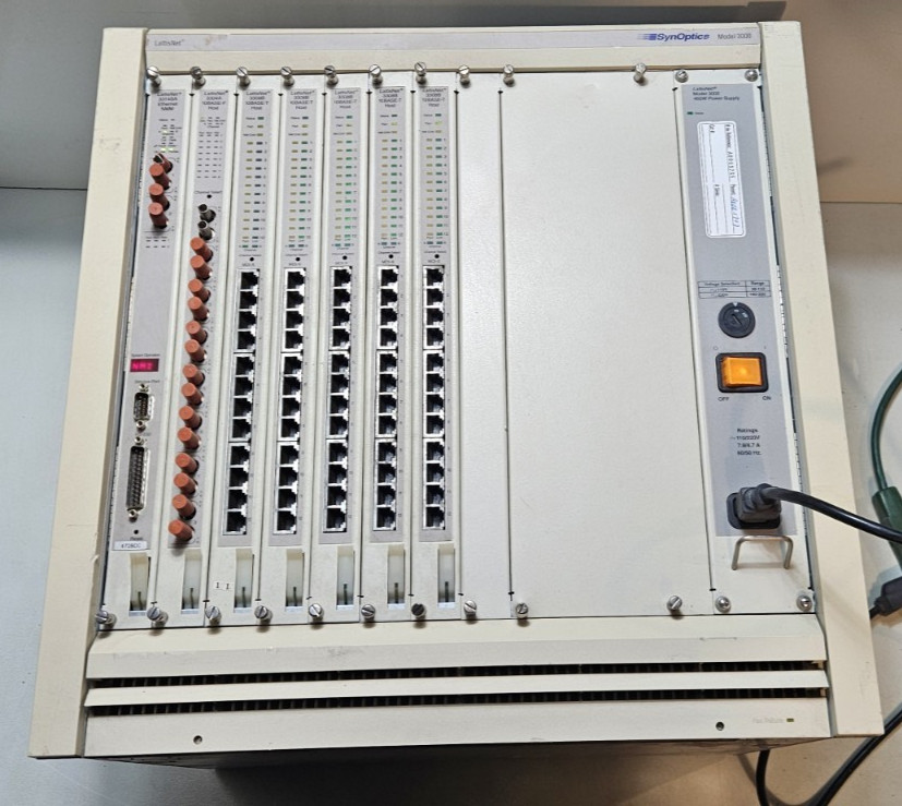 LattisNet SynOptics Model 3000 - Bay Networks - 460W Power Supply & More