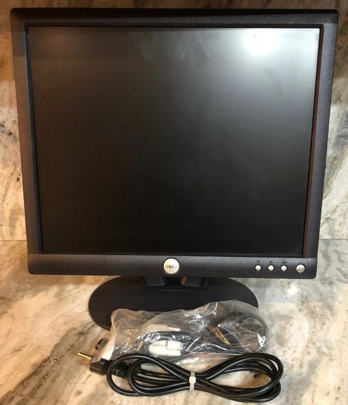 Dell  E173FPC 17" LCD Monitor-Used Excellent Condition-TESTED-RARE-SHIPS N 24HRS